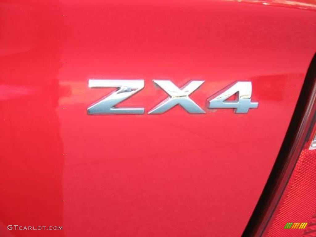 2005 Focus ZX4 SE Sedan - Infra-Red / Dark Flint/Light Flint photo #35