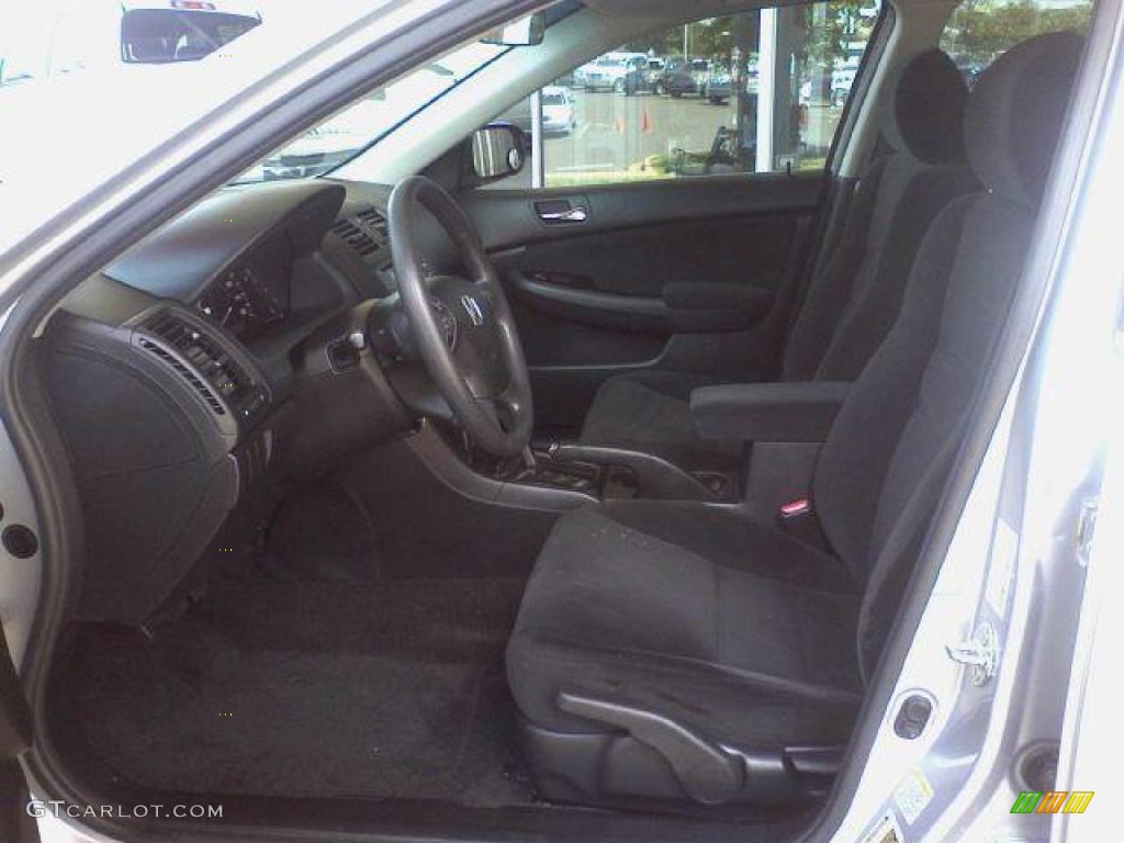 2007 Accord SE Sedan - Alabaster Silver Metallic / Black photo #6