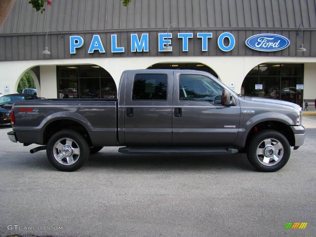 2007 F250 Super Duty Lariat Crew Cab 4x4 - Dark Shadow Grey Metallic / Medium Flint photo #1