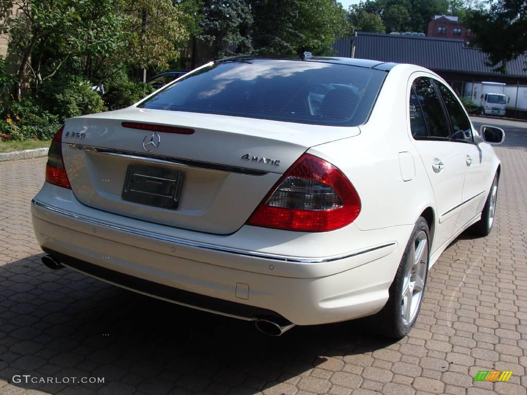 2008 E 350 4Matic Sedan - Arctic White / Black photo #5
