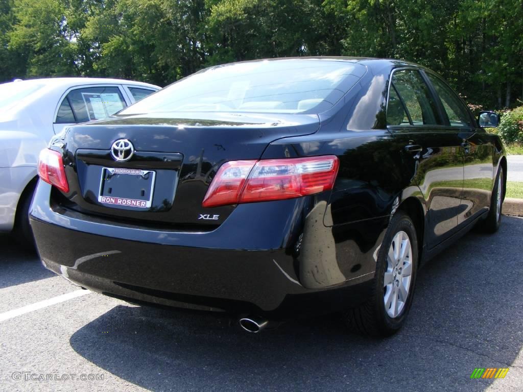 2007 Camry XLE - Black / Bisque photo #3