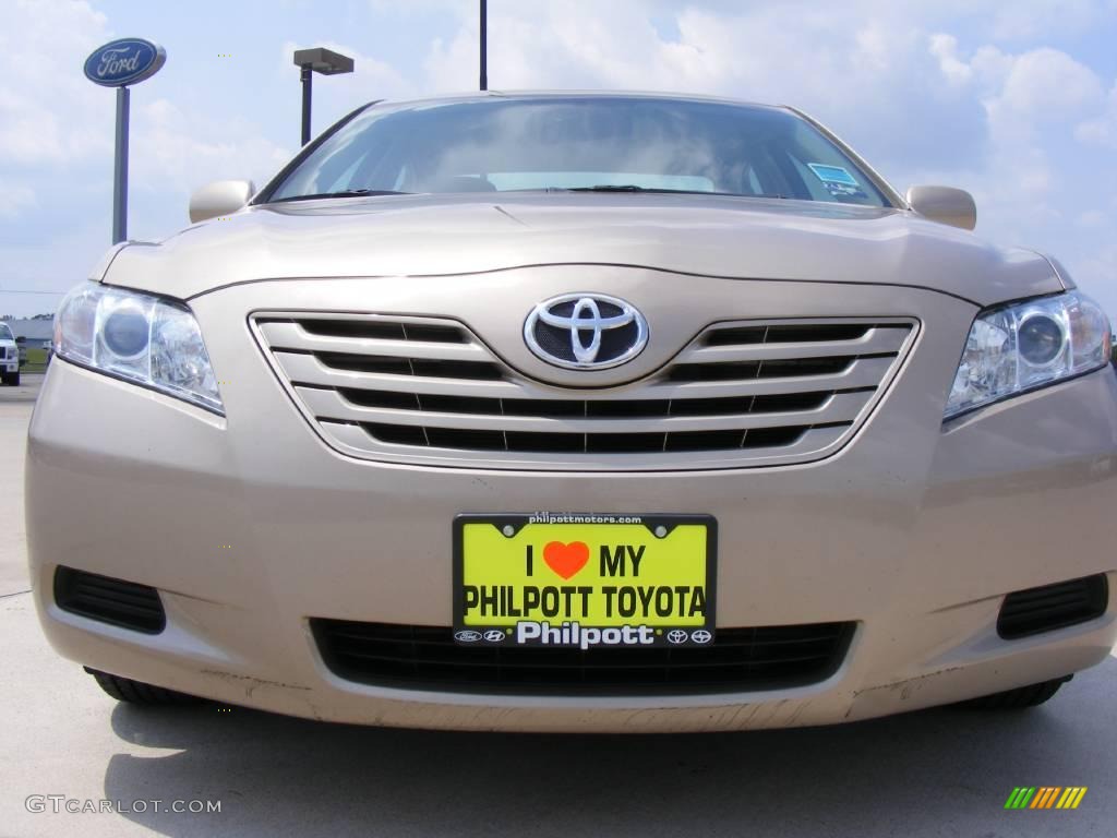 2008 Camry LE - Desert Sand Mica / Bisque photo #9