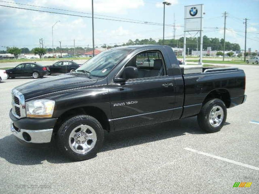 2006 Ram 1500 ST Regular Cab - Black / Medium Slate Gray photo #1