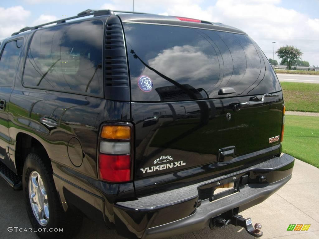 2006 Yukon XL Denali AWD - Onyx Black / Sandstone photo #10