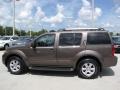 2008 Mocha Nissan Pathfinder SE  photo #8