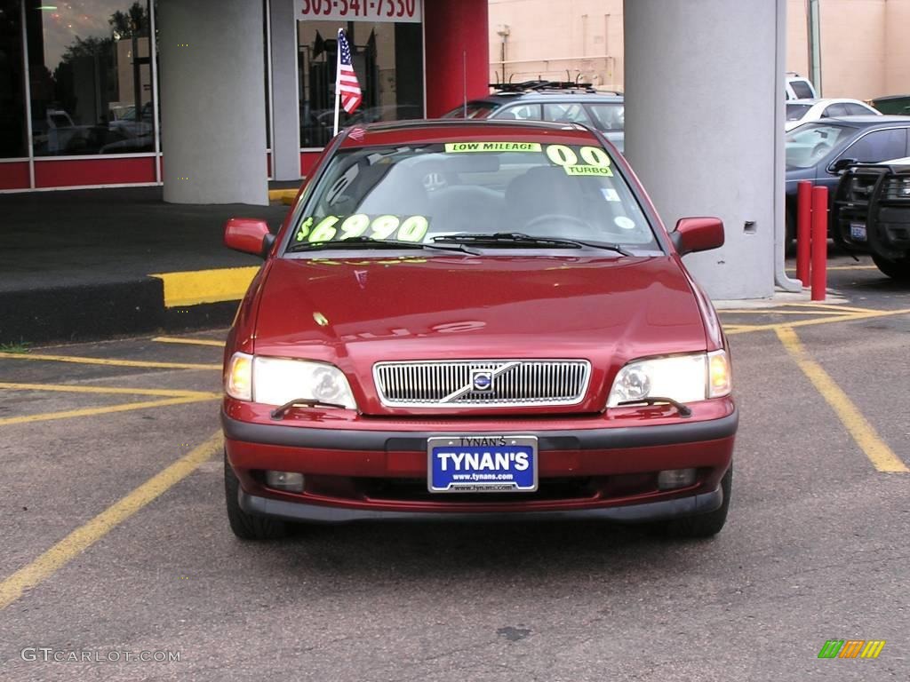 2000 V40 1.9T Wagon - Torch Red Metallic / Silver Gray photo #2