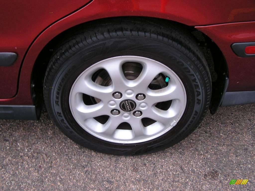 2000 V40 1.9T Wagon - Torch Red Metallic / Silver Gray photo #18