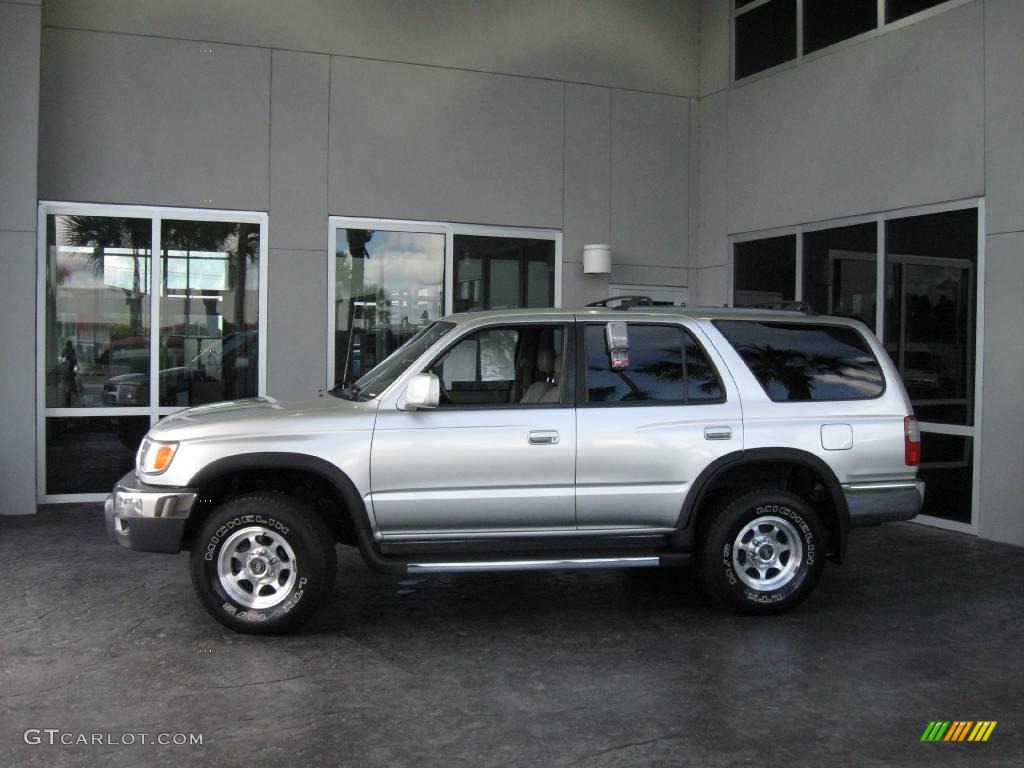1999 4Runner SR5 - Millennium Silver Metallic / Oak photo #5
