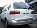Super White - Sienna XLE Photo No. 57