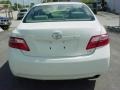 Super White - Camry LE Photo No. 4