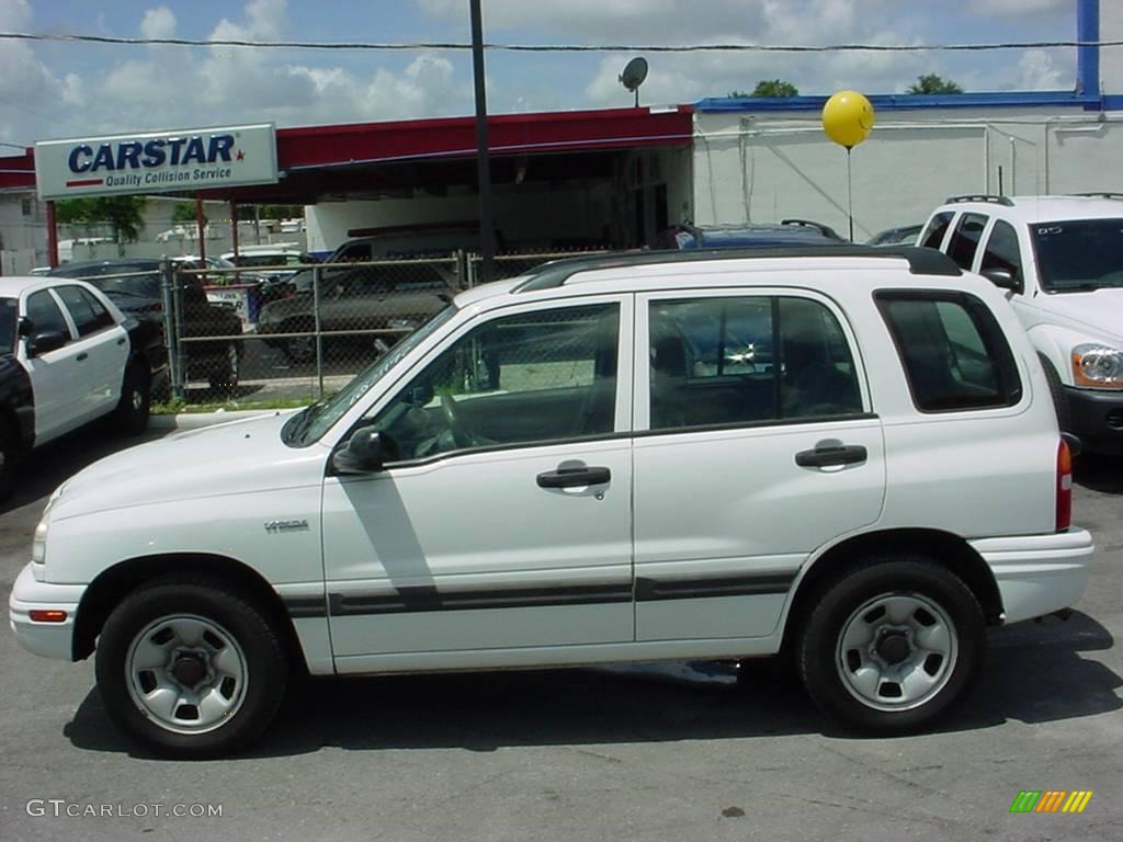 2002 Vitara JLS 4 Door Hard Top - Bright White / Gray photo #7