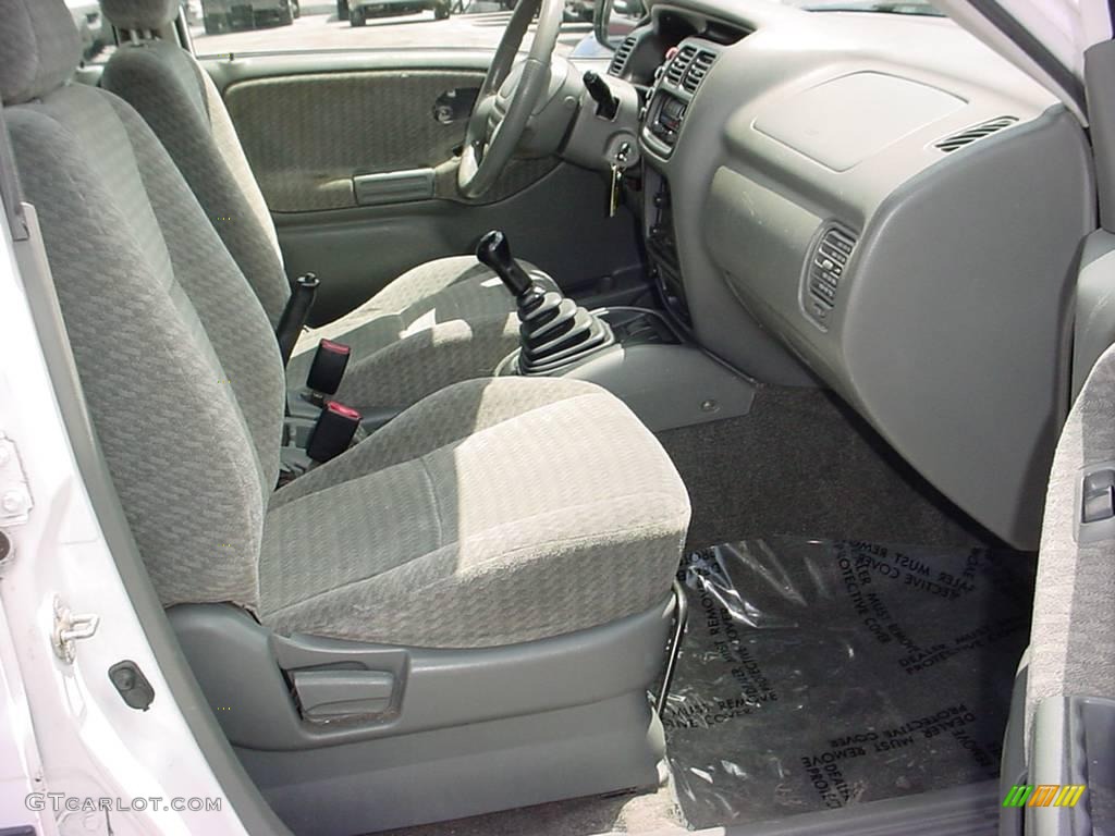 2002 Vitara JLS 4 Door Hard Top - Bright White / Gray photo #11