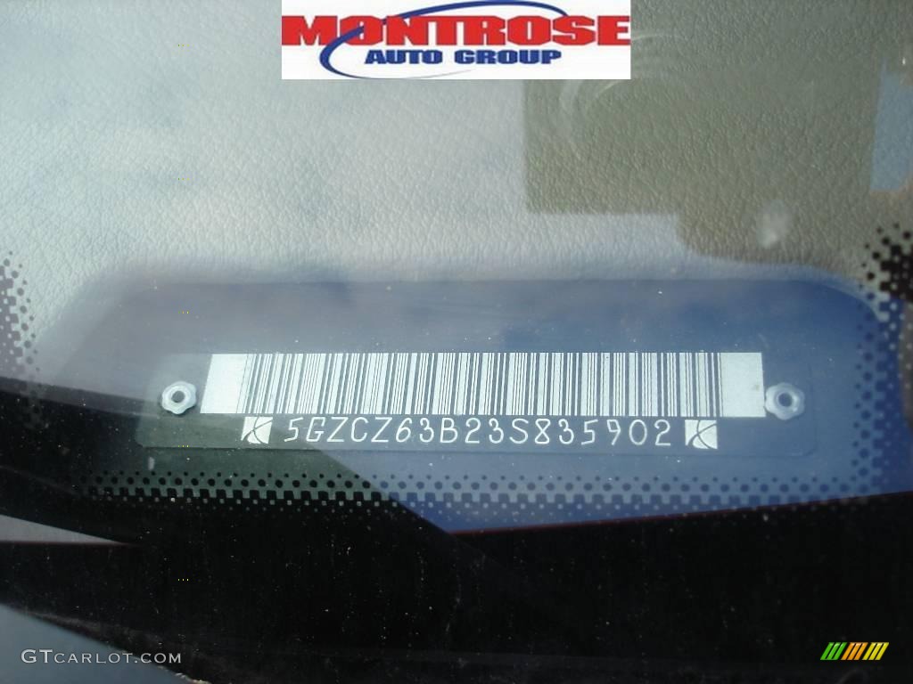 2003 VUE V6 AWD - Orange / Gray photo #17