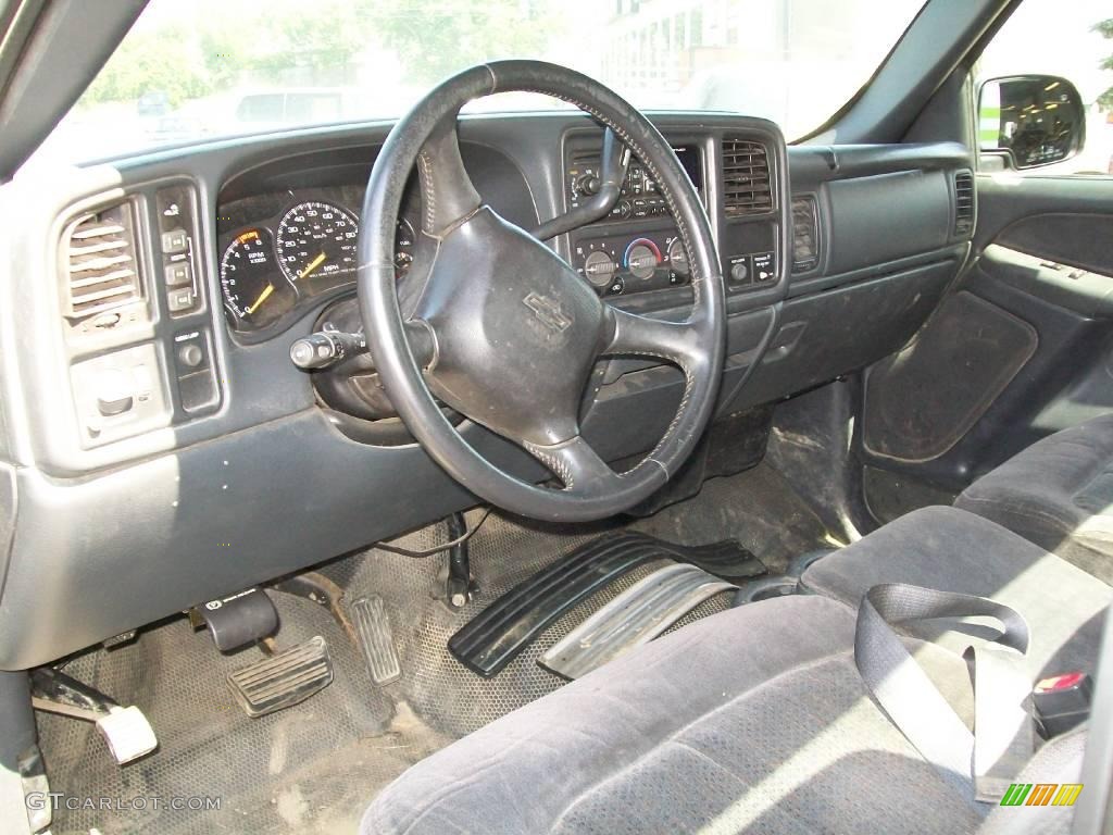 2002 Silverado 2500 LS Regular Cab 4x4 - Onyx Black / Graphite photo #12