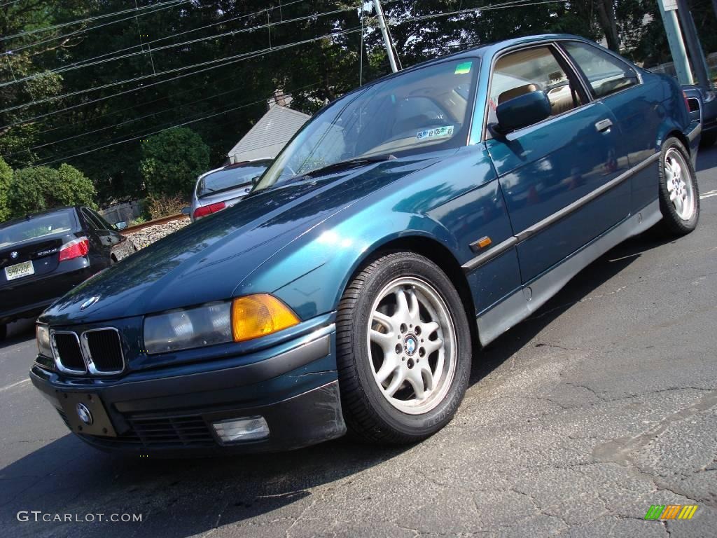 1995 3 Series 325is Coupe - Green Metallic / Beige photo #2