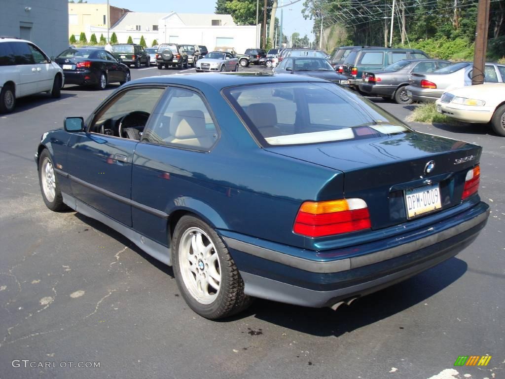 1995 3 Series 325is Coupe - Green Metallic / Beige photo #8