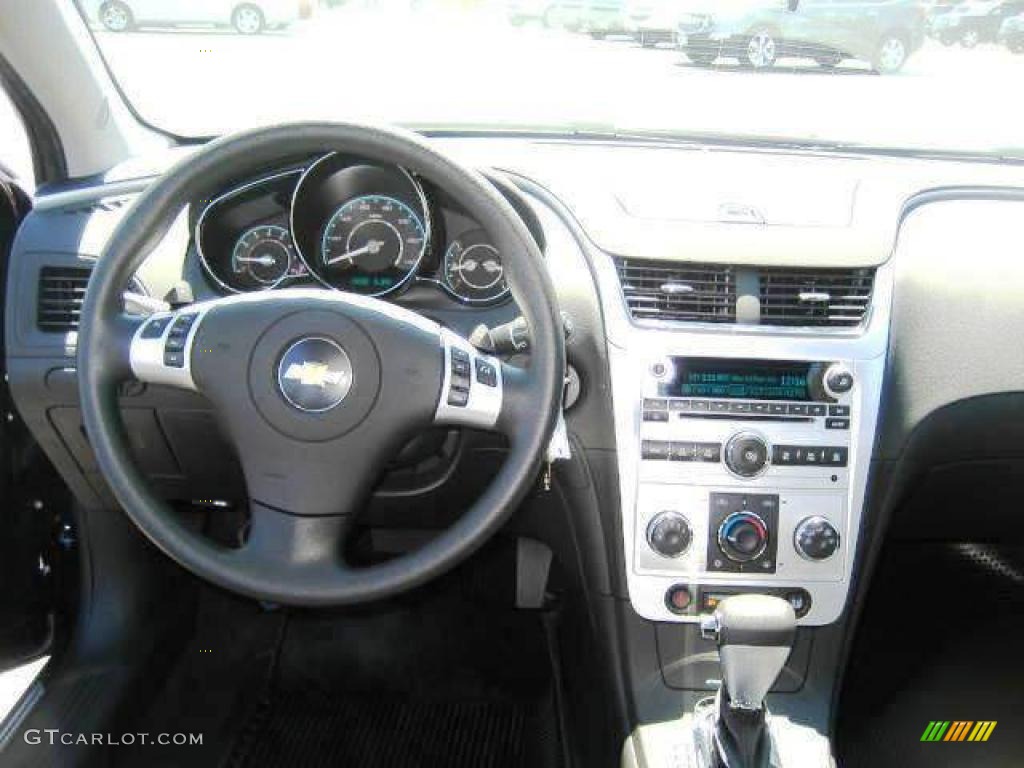 2010 Malibu LT Sedan - Imperial Blue Metallic / Ebony photo #14