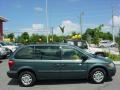 Magnesium Green Pearl - Caravan SE Photo No. 2