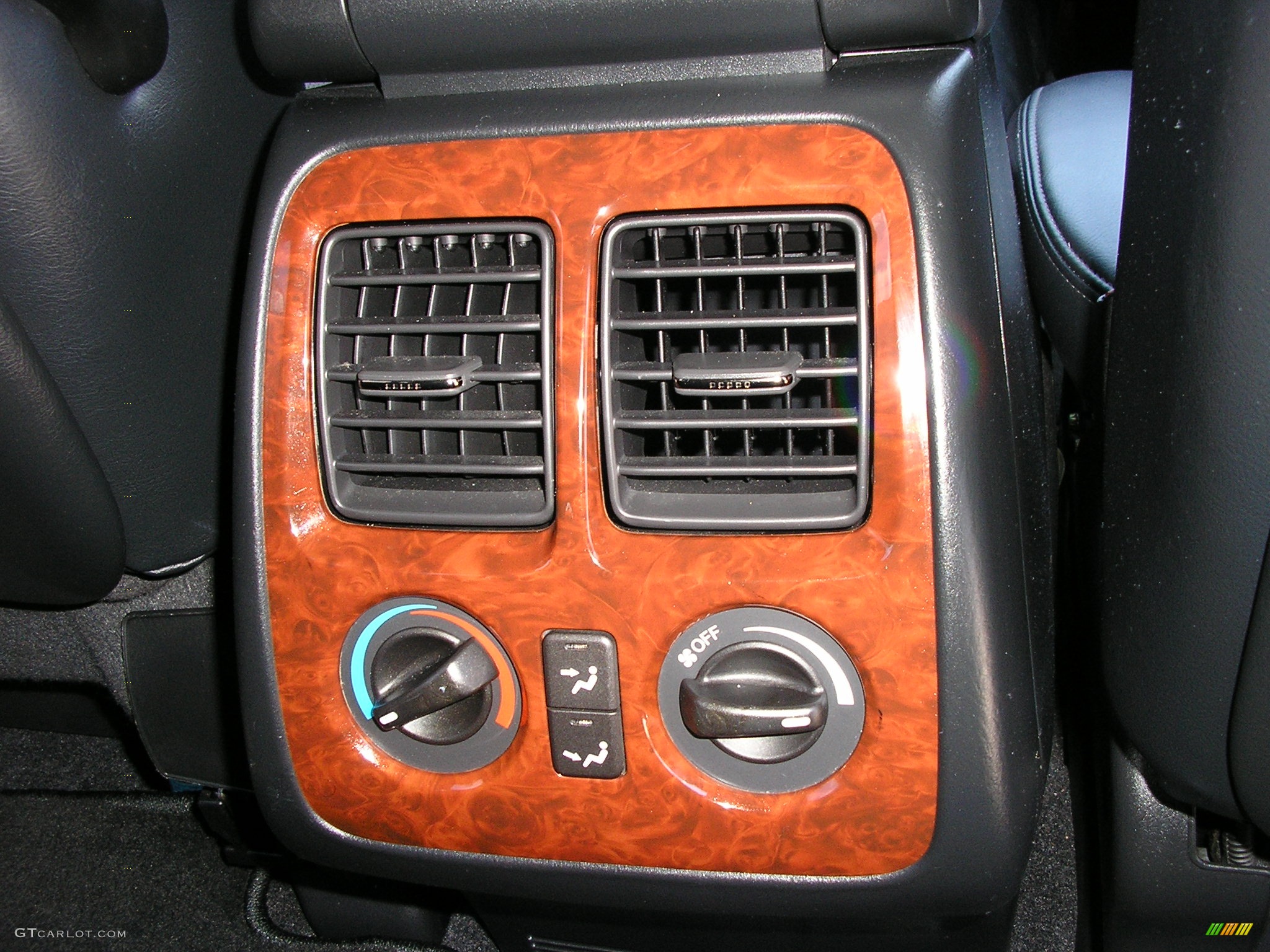2004 MDX  - Sandstone Metallic / Natural Brown photo #29