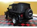 Black - Wrangler Sahara 4x4 Photo No. 4