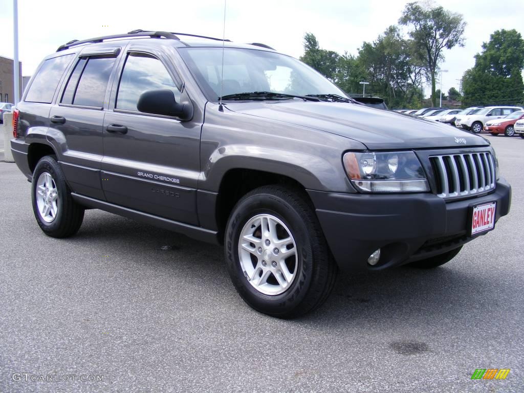 2004 Grand Cherokee Laredo 4x4 - Graphite Metallic / Dark Slate Gray photo #7