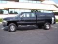 Black - Ram 2500 SLT Extended Cab 4x4 Photo No. 2