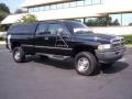 Black - Ram 2500 SLT Extended Cab 4x4 Photo No. 16