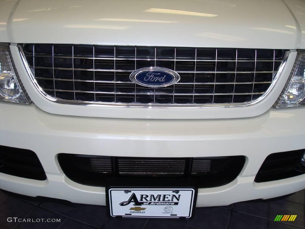 2003 Explorer Limited 4x4 - Ceramic White Tri Coat / Midnight Gray photo #23