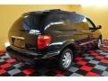 2007 Brilliant Black Crystal Pearl Chrysler Town & Country Touring  photo #6