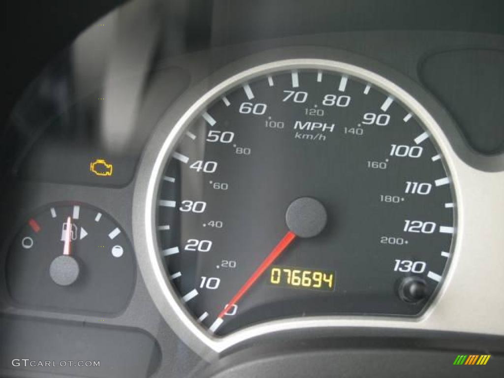 2005 Equinox LT AWD - Black / Light Gray photo #14
