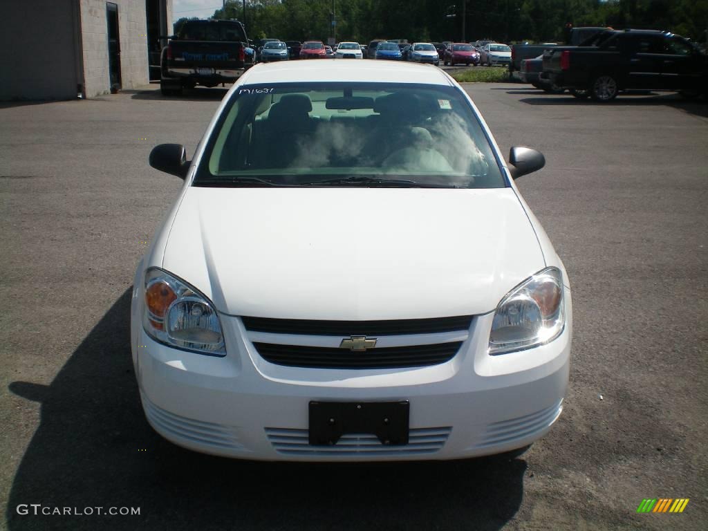 2005 Cobalt Sedan - Summit White / Gray photo #13