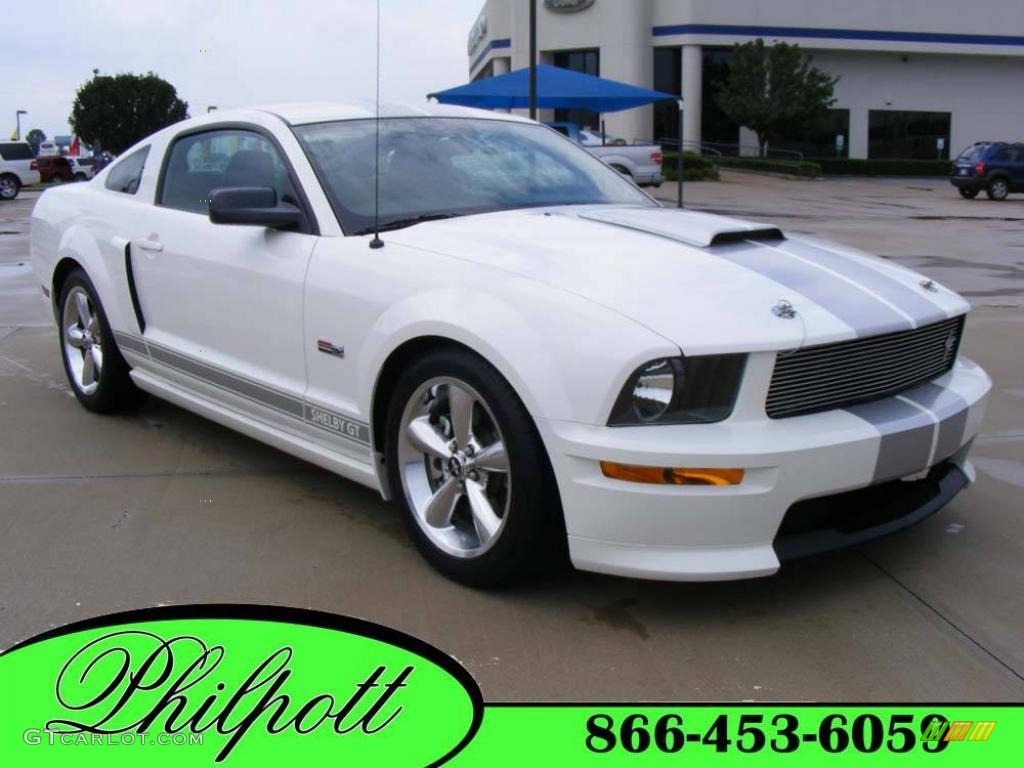 2007 Mustang Shelby GT Coupe - Performance White / Dark Charcoal photo #1