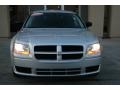 2008 Bright Silver Metallic Dodge Magnum   photo #2