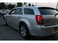 2008 Bright Silver Metallic Dodge Magnum   photo #5