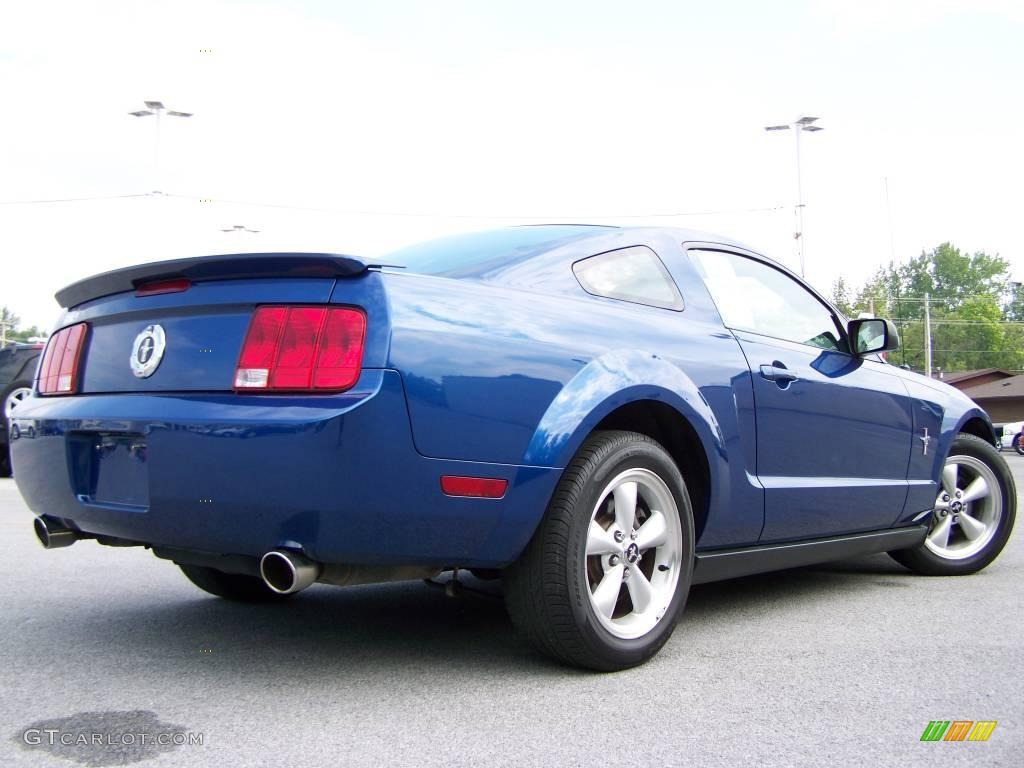2007 Mustang V6 Premium Coupe - Vista Blue Metallic / Light Graphite photo #7