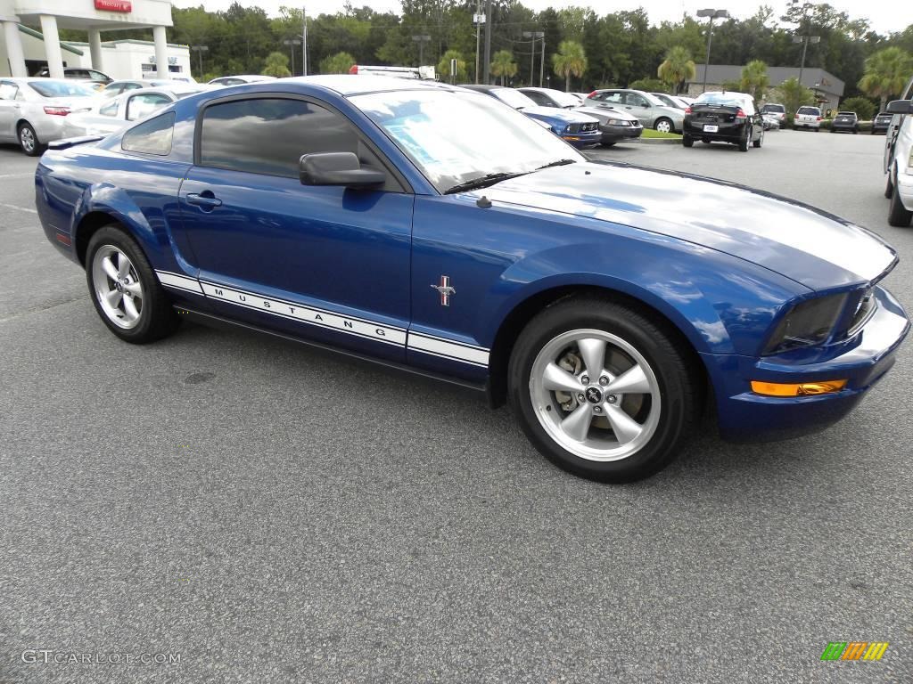 2008 Mustang V6 Premium Coupe - Vista Blue Metallic / Dark Charcoal photo #9