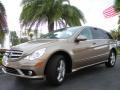 Sand Beige Metallic - R 350 4Matic Photo No. 2