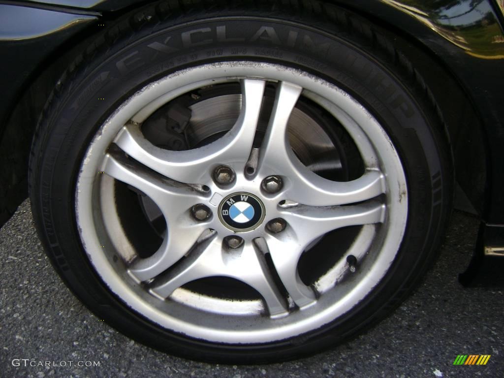 2002 3 Series 330i Sedan - Jet Black / Black photo #16