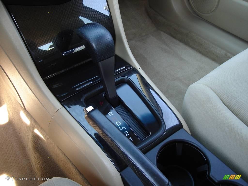 2006 Accord SE Sedan - Nighthawk Black Pearl / Ivory photo #23