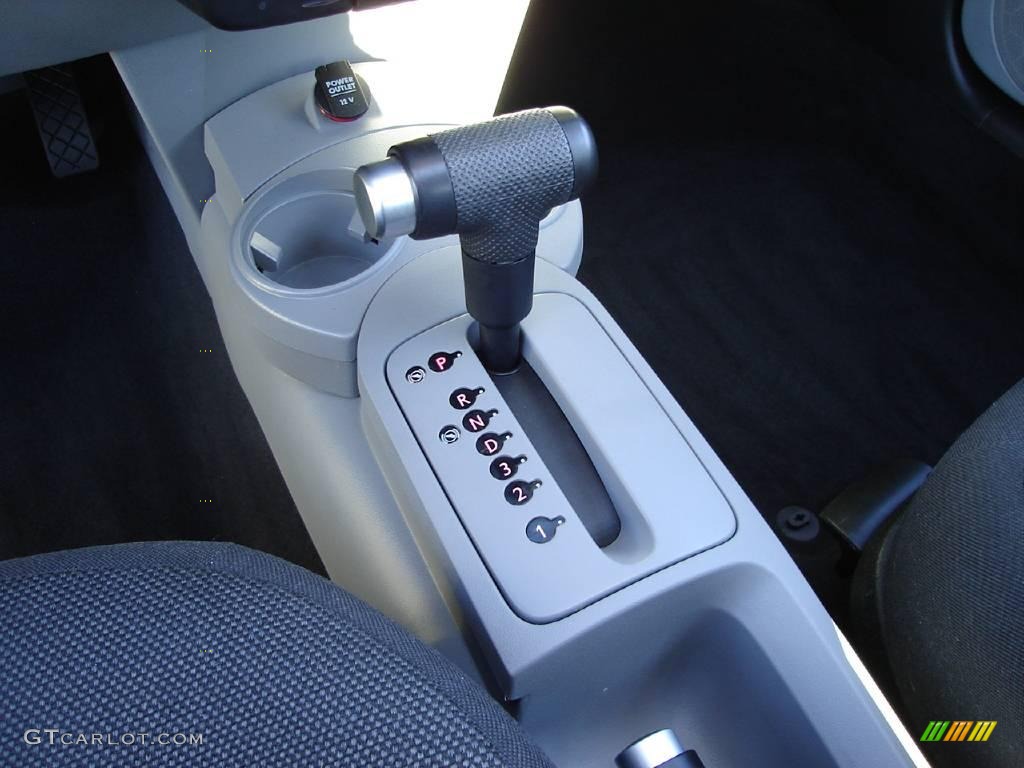 2004 New Beetle GLS Coupe - Cyber Green Metallic / Black photo #25