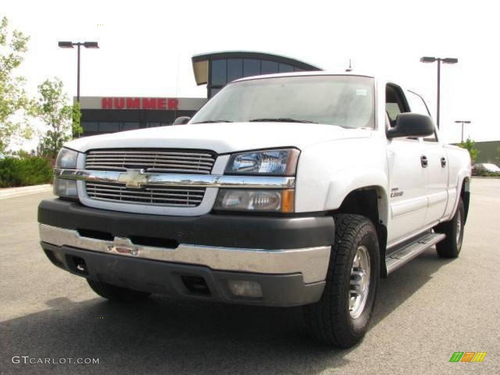 2003 Silverado 2500HD LT Crew Cab 4x4 - Summit White / Medium Gray photo #2