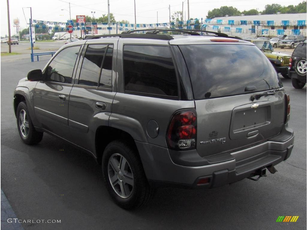 2005 TrailBlazer LT - Graystone Metallic / Light Gray photo #2