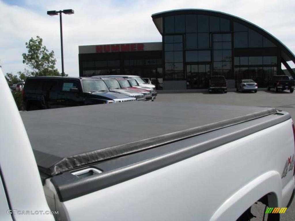 2003 Silverado 2500HD LT Crew Cab 4x4 - Summit White / Medium Gray photo #10