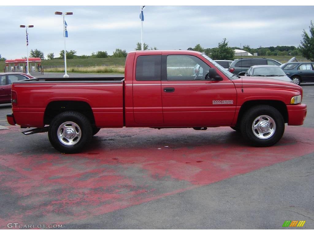 2000 Ram 2500 SLT Extended Cab - Flame Red / Agate photo #6