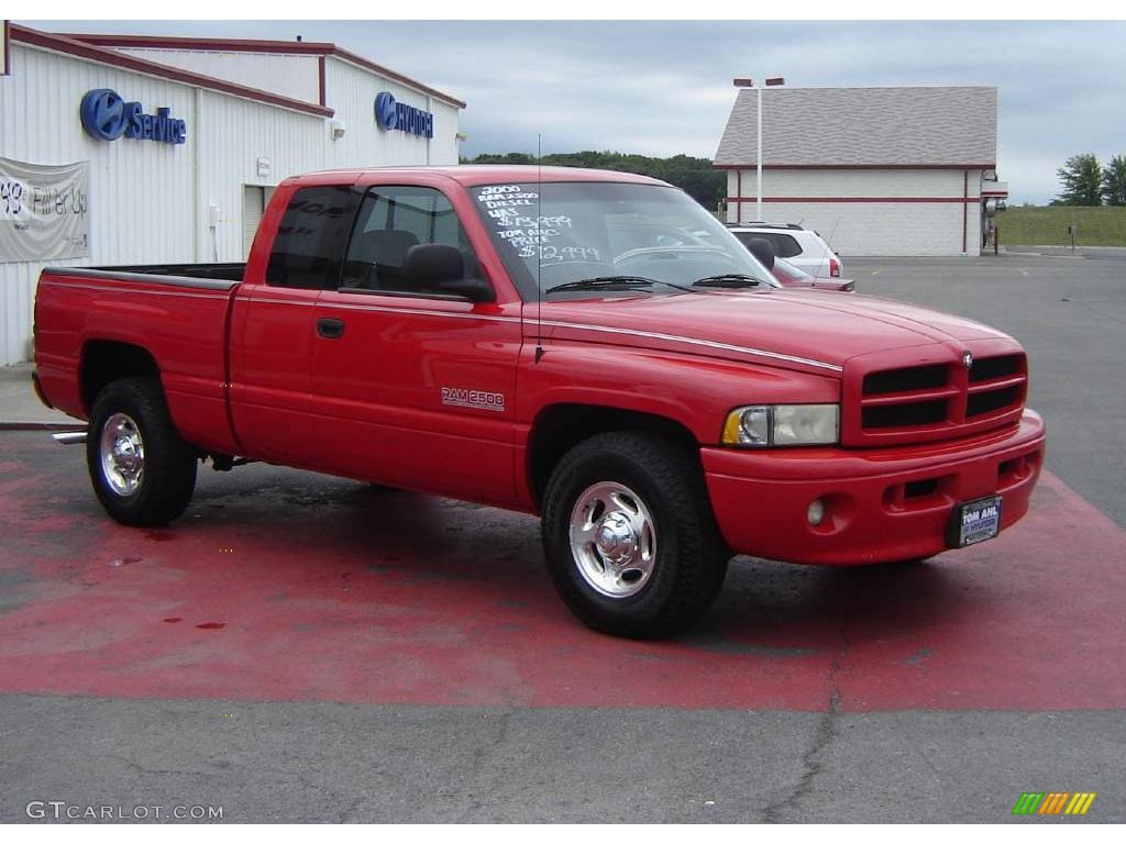 2000 Ram 2500 SLT Extended Cab - Flame Red / Agate photo #7