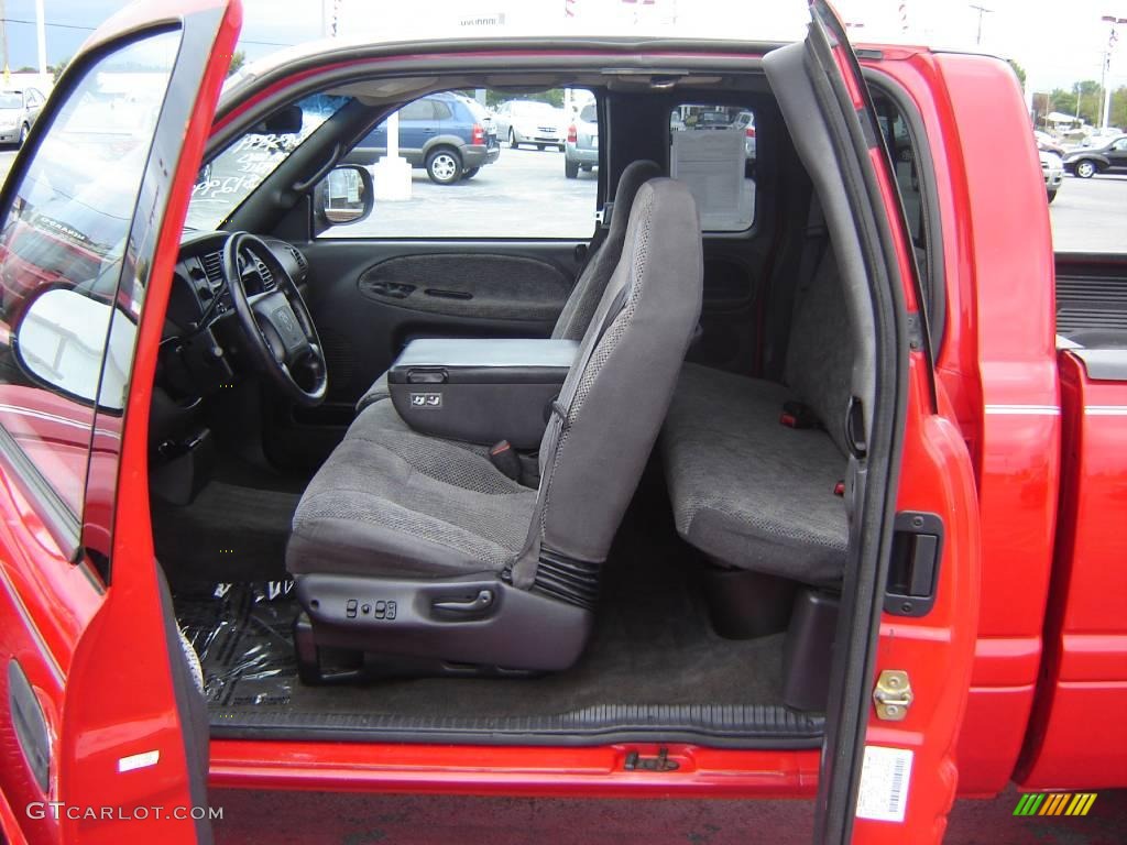 2000 Ram 2500 SLT Extended Cab - Flame Red / Agate photo #12