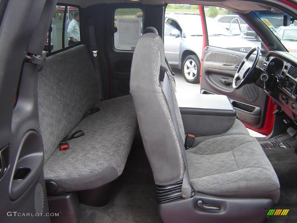 2000 Ram 2500 SLT Extended Cab - Flame Red / Agate photo #14