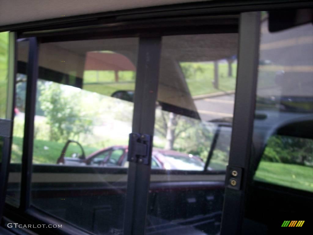 2001 Ram 1500 SLT Regular Cab 4x4 - Dark Garnet Red Pearl / Agate photo #50
