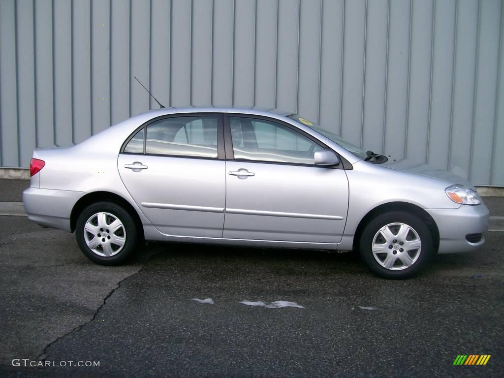 2006 Corolla LE - Silver Streak Mica / Stone photo #2