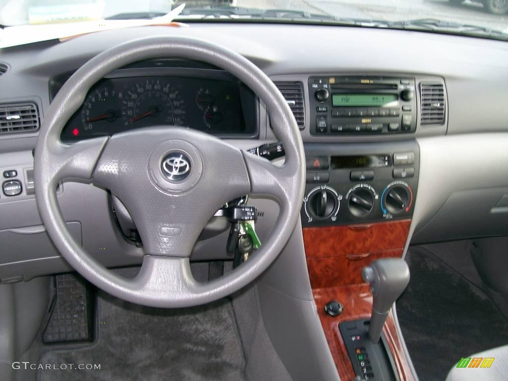 2006 Corolla LE - Silver Streak Mica / Stone photo #6